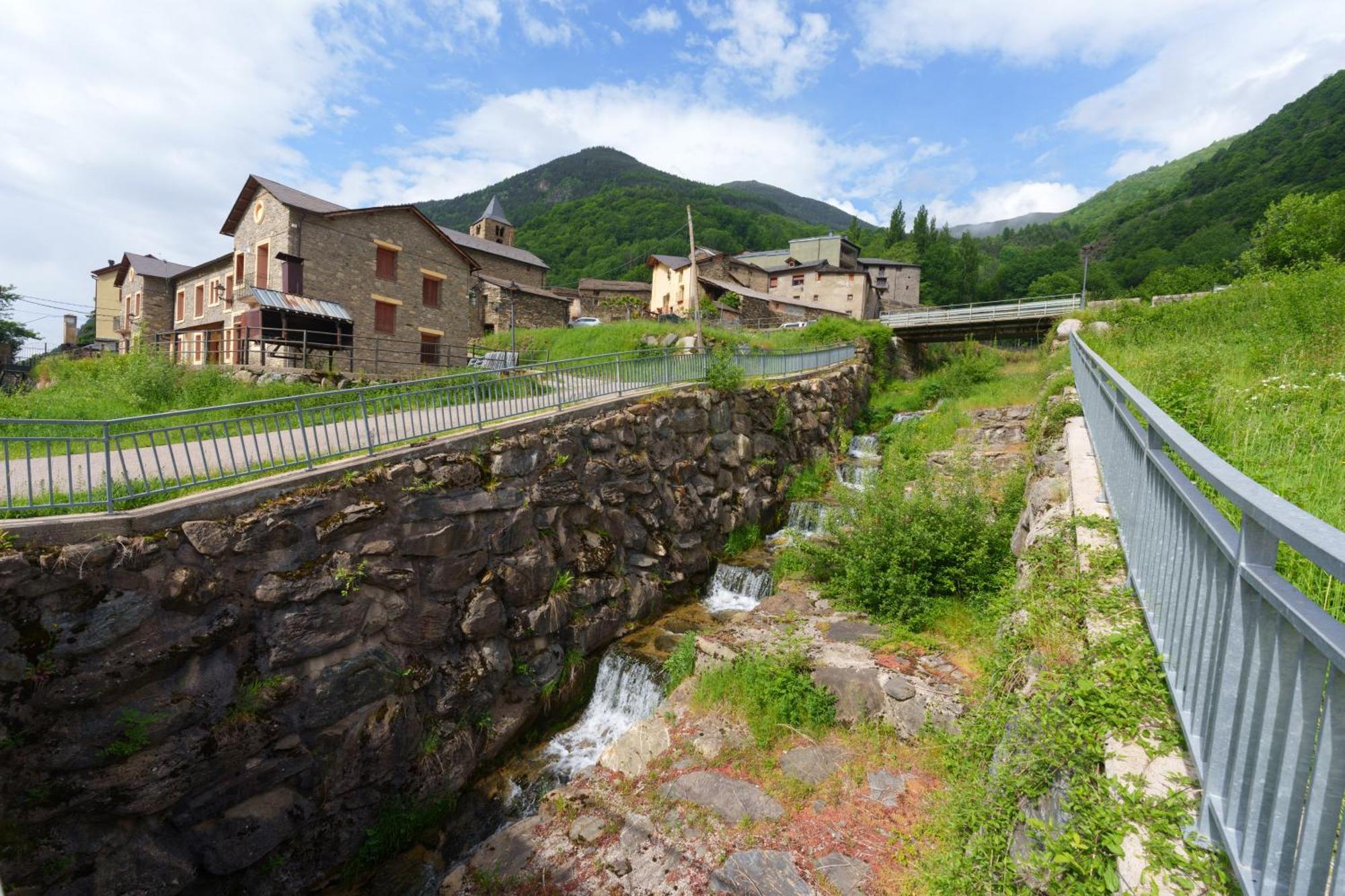 Apartament Vega - Vall Fosca - L'Amfitriona Espuy Exterior photo